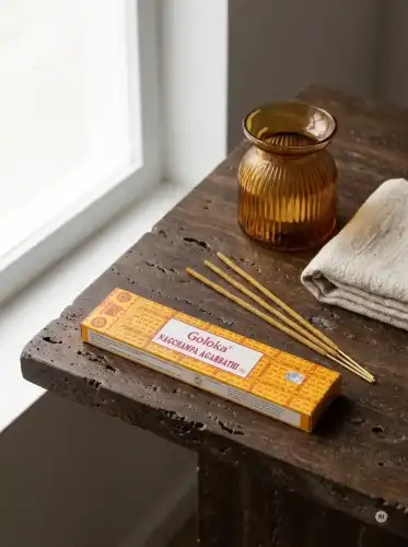 Kadzidełka Pyłkowe Goloka Nag Champa Żółte Klasyczne 16g (4).webp