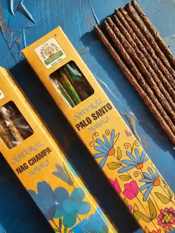 Kadzidełka Botaniczne Namaste India Zestaw Duet Nag Champa Palo Santo Święte Drzewo 2x 15g ( (4).webp