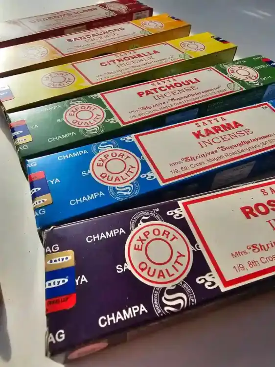 Kadzidełka SATYA Zestaw Wielka Kolekcja Komplet 6 zapachów 6x15g (4).webp
