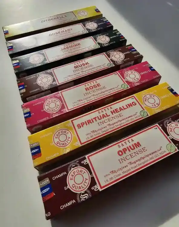 Kadzidełka SATYA Zestaw Wielka Kolekcja Komplet 7 zapachów nr 1 7x15g (3)_1.webp