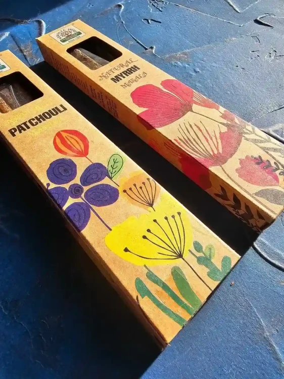 zestaw-uziemienie-namaste-india-natural-patchouli-myrrh-30g (3).webp