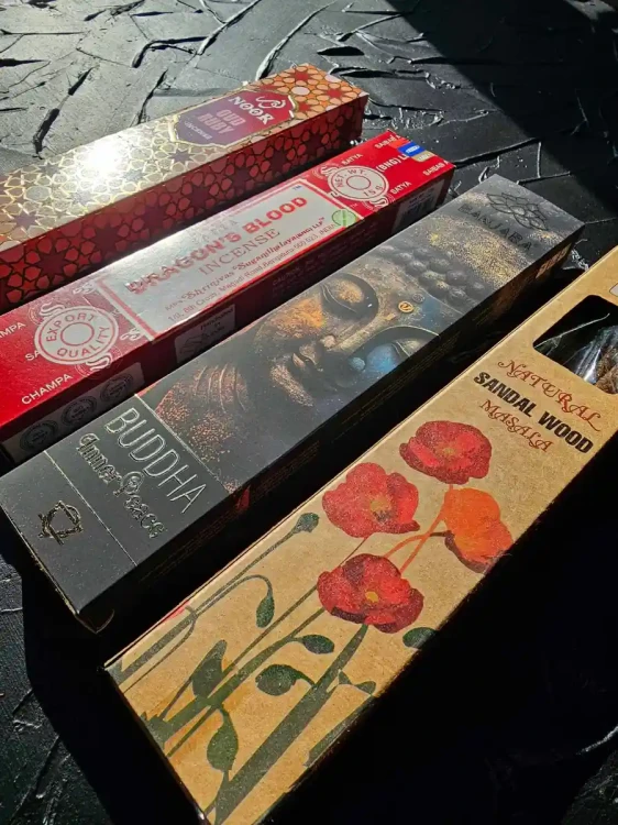 zestaw-kadzidel-cztery-filary-mocy-energia-ochrona-4x15g